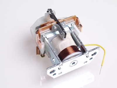 SOLENOIDI 0331 101 006 - Startin solenoidit - 4101-5501 - 1