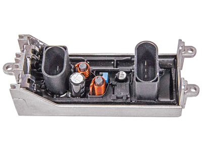 LÄM.VASTUS A8 - Puhallinmoottorit & vastukset merkkihaku - 9033-19522 - 1