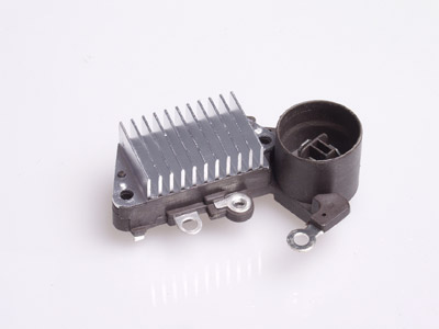 SÄÄDIN TOYOTA 126000-7040 - Lataus-säädin - 2024-1642 - 1