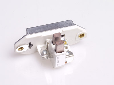 SÄÄDIN ISKRA 24V AER1504 - Lataus-säädin - 2012-1763 - 1