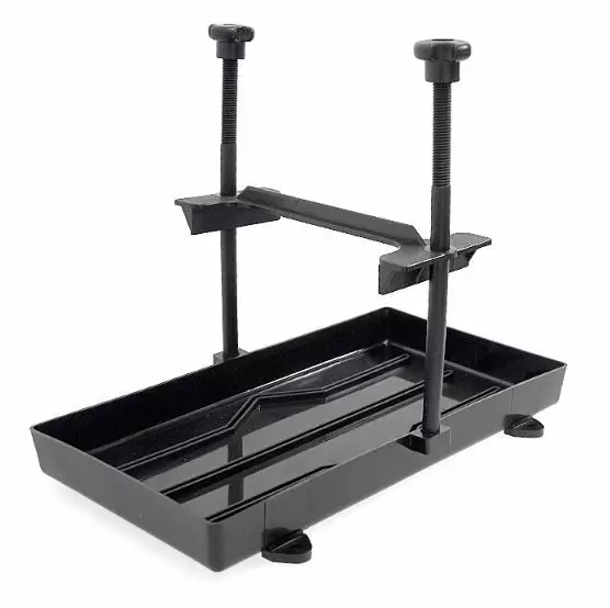 Musta akkuteline 330x180mm - Iso / Muovinen / Pulttikiinnitys - Akkulaatikot ja telineet - 1806-50005 - 2