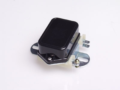 SÄÄDIN 14,2V DUC - Lataus-säädin - 2007-1546 - 1