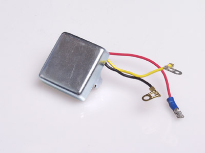 SÄÄDIN ACR 3-JOHT. UCB112 - Lataus-säädin - 2015-1577 - 1