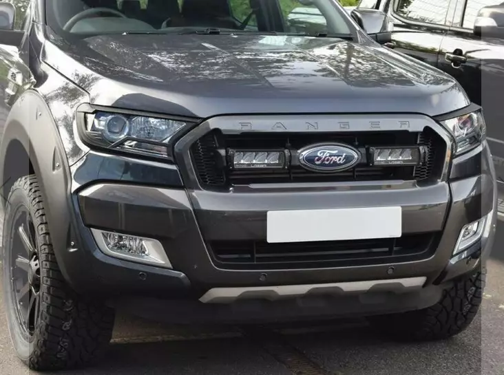 MASKISARJA FORD RANGER 2015-> LAZER ELITE 3 VALOILLA - Merkkikohtaiset lisävalosarjat - 570205PE - 1